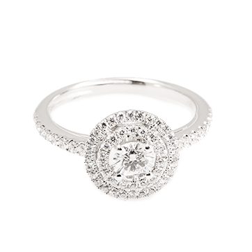 Кольцо из белого золота 18 карат с бриллиантами.